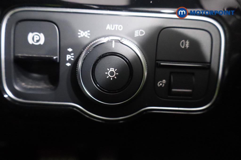 Mercedes-Benz CLA Amg Line Automatic Petrol Coupe - Stock Number (1583858) - 10th supplementary image