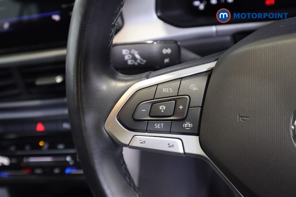 Volkswagen T-Roc Life Manual Petrol SUV - Stock Number (1584012) - 15th supplementary image