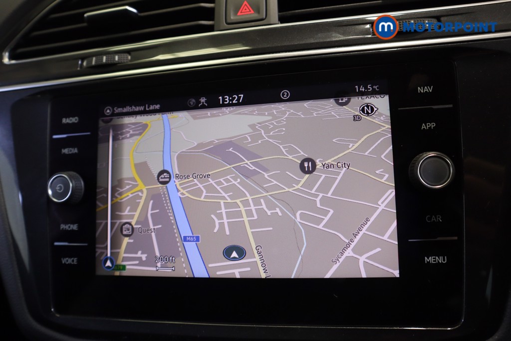 Volkswagen Tiguan Life Manual Petrol SUV - Stock Number (1584117) - 2nd supplementary image
