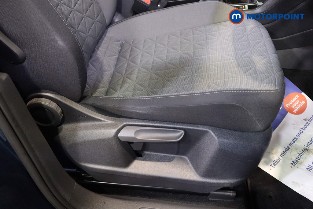 Volkswagen Tiguan Life Manual Petrol SUV - Stock Number (1584117) - 16th supplementary image