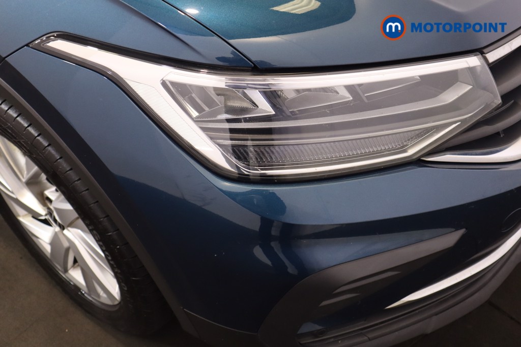 Volkswagen Tiguan Life Manual Petrol SUV - Stock Number (1584117) - 25th supplementary image