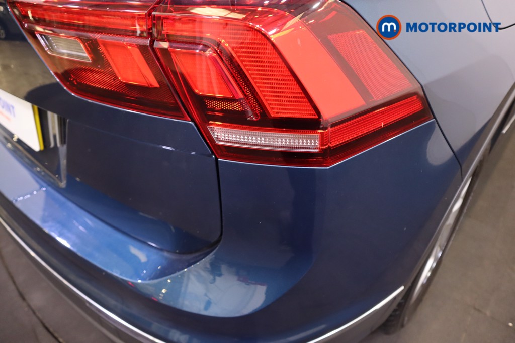 Volkswagen Tiguan Life Manual Petrol SUV - Stock Number (1584117) - 26th supplementary image