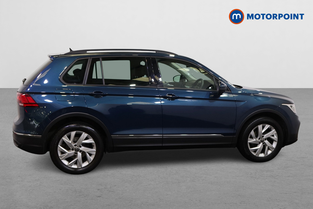Volkswagen Tiguan Life Manual Petrol SUV - Stock Number (1584117) - Drivers side