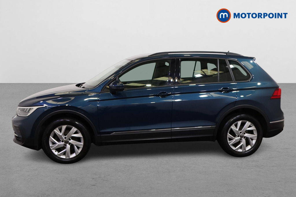 Volkswagen Tiguan Life Manual Petrol SUV - Stock Number (1584117) - Passenger side
