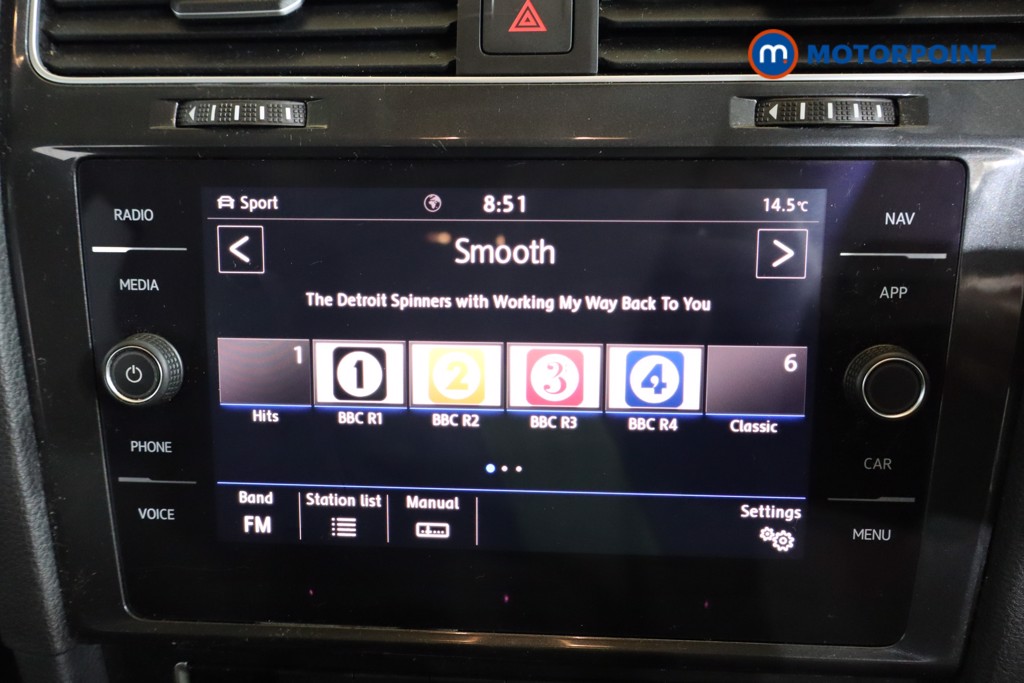 Volkswagen Golf Match Manual Petrol Hatchback - Stock Number (1584133) - 5th supplementary image