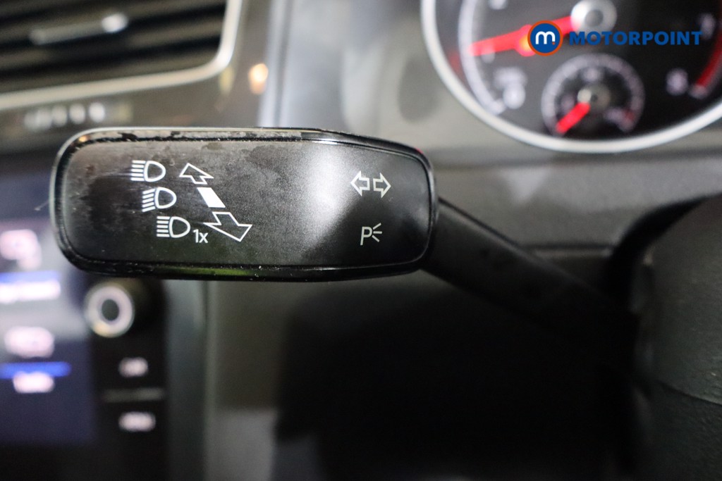 Volkswagen Golf Match Manual Petrol Hatchback - Stock Number (1584133) - 15th supplementary image