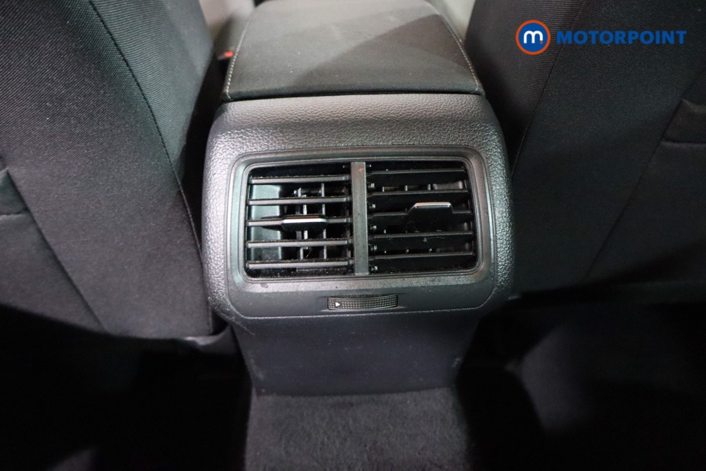 Volkswagen Golf Match Manual Petrol Hatchback - Stock Number (1584133) - 21st supplementary image