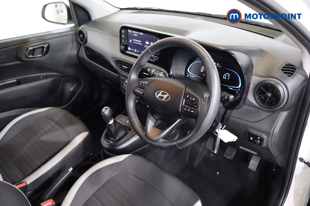 Hyundai I10 Advance Manual Petrol Hatchback - Stock Number (1584280) - 1st supplementary image