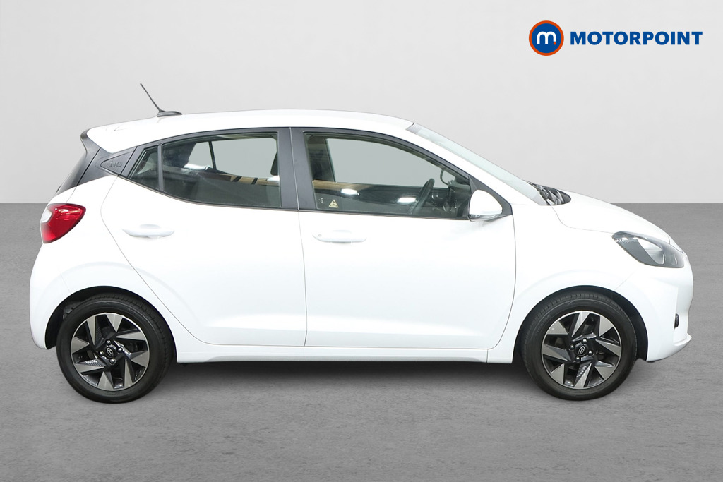 Hyundai I10 Advance Manual Petrol Hatchback - Stock Number (1584280) - Drivers side