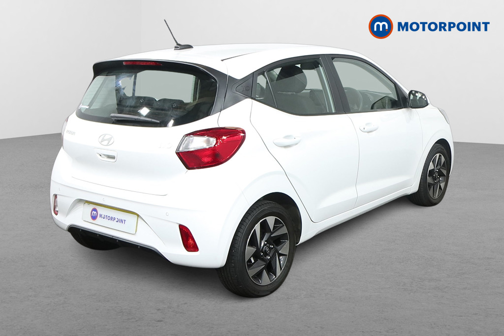 Hyundai I10 Advance Manual Petrol Hatchback - Stock Number (1584280) - Drivers side rear corner