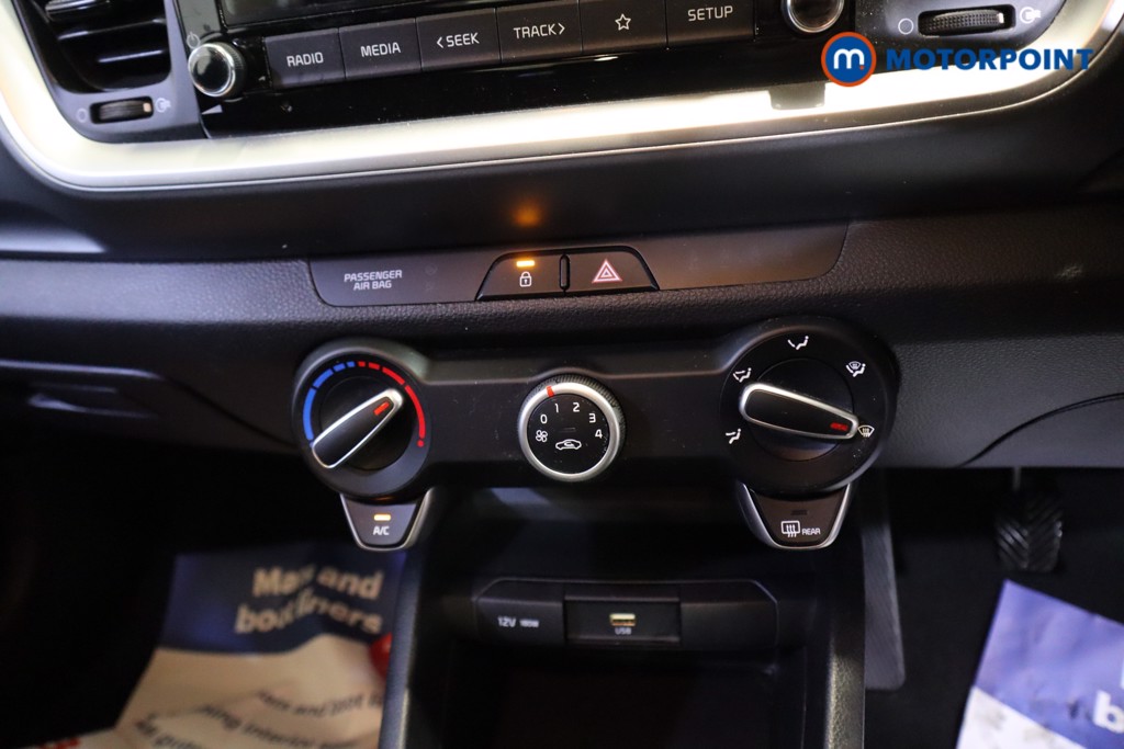 KIA Stonic 2 Manual Petrol SUV - Stock Number (1584405) - 5th supplementary image