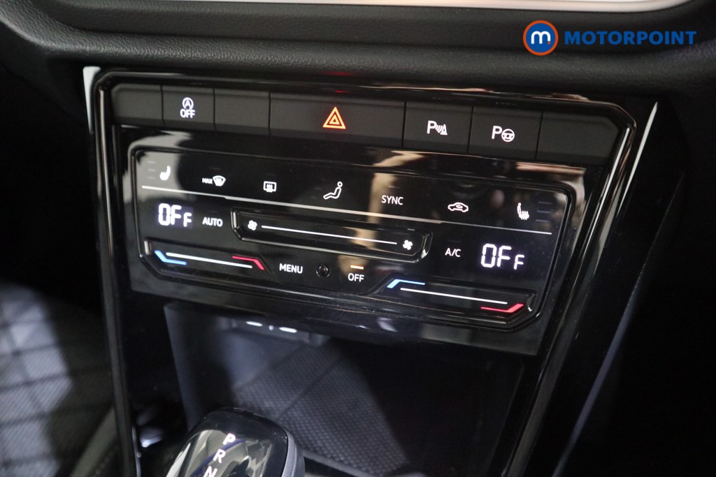 Volkswagen T-Roc R-Line Automatic Petrol SUV - Stock Number (1584438) - 8th supplementary image