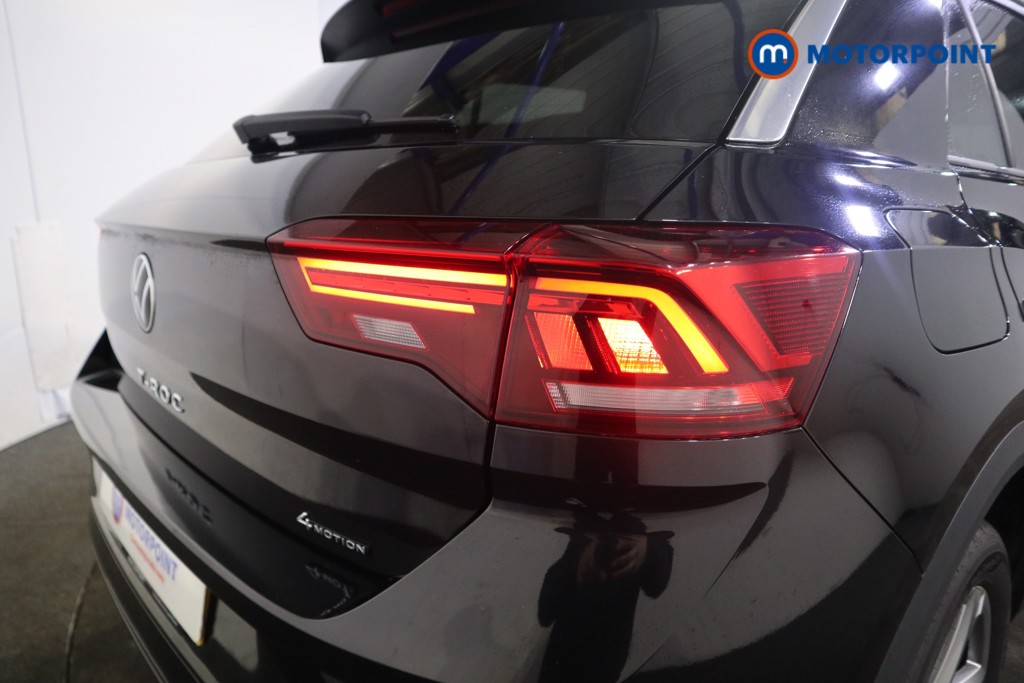 Volkswagen T-Roc R-Line Automatic Petrol SUV - Stock Number (1584438) - 27th supplementary image