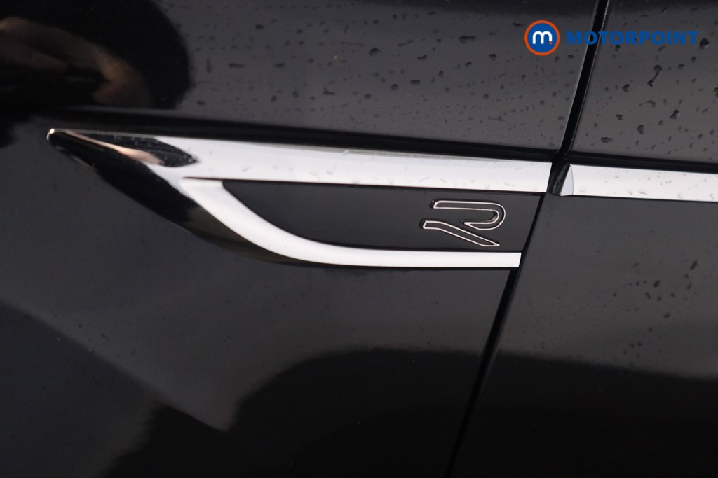 Volkswagen T-Roc R-Line Automatic Petrol SUV - Stock Number (1584438) - 33rd supplementary image