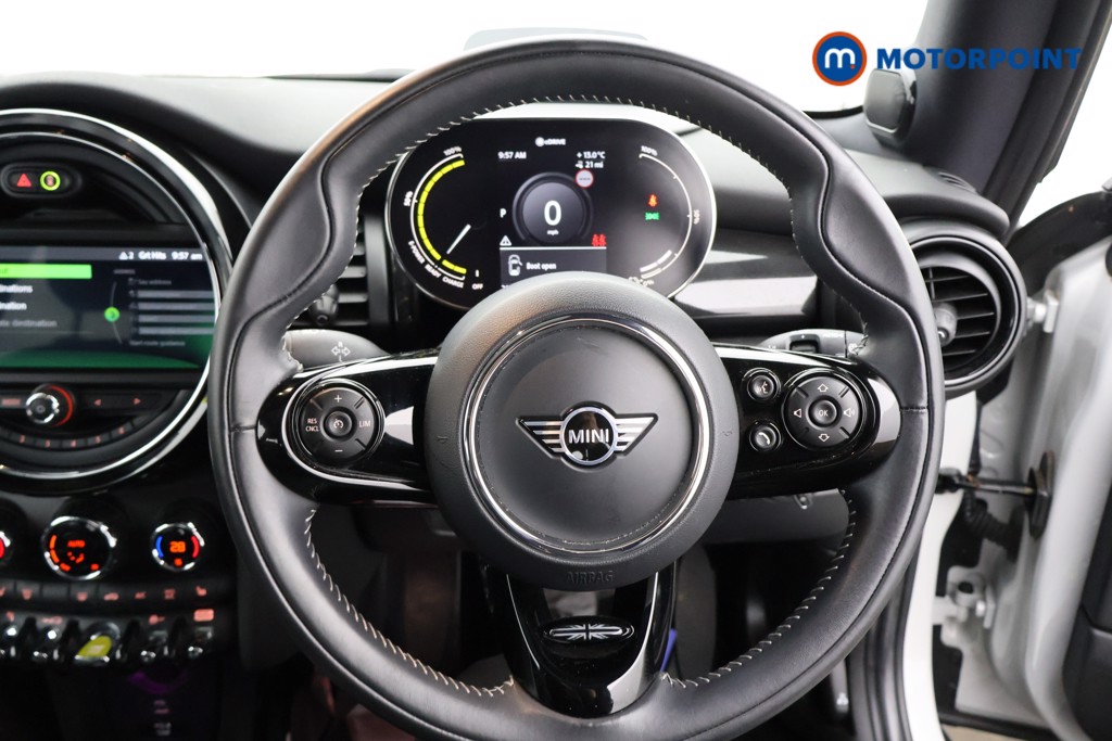 Mini Hatchback Cooper S Level 3 Automatic Electric Hatchback - Stock Number (1584670) - 1st supplementary image