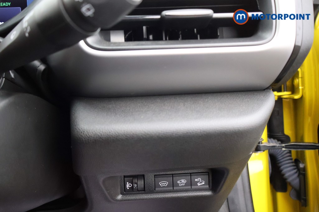 Jeep Avenger Summit Automatic Electric SUV - Stock Number (1584672) - 9th supplementary image