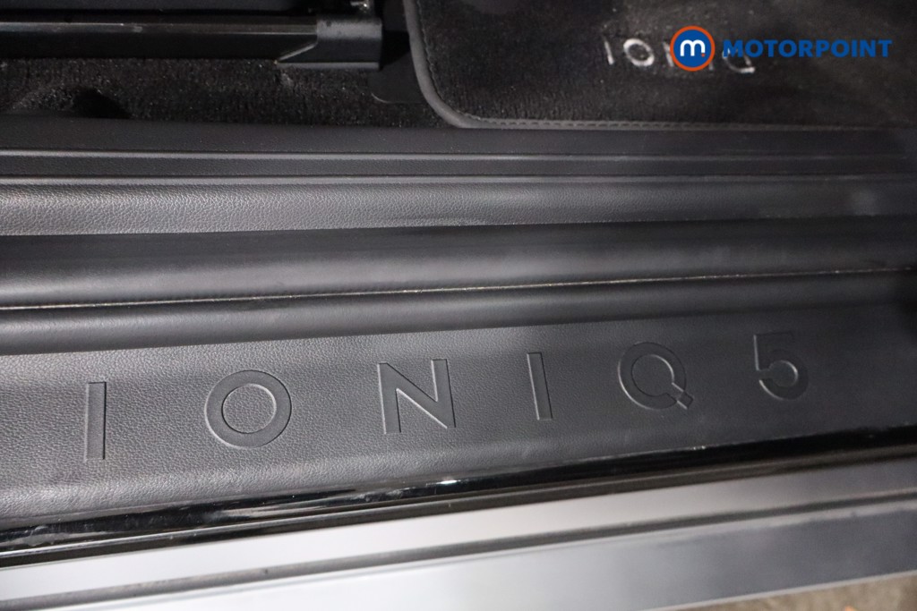 Hyundai Ioniq 5 Premium Automatic Electric SUV - Stock Number (1584706) - 22nd supplementary image