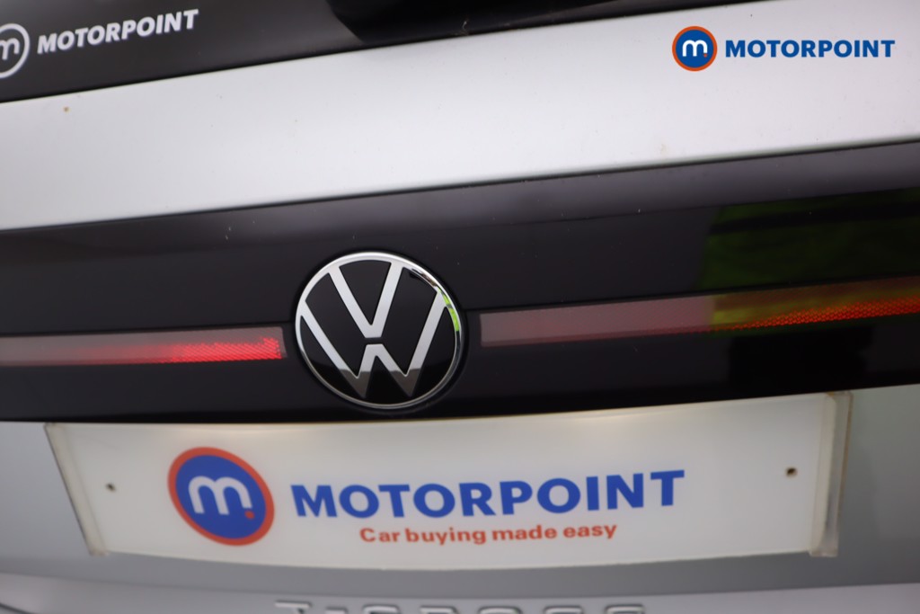 Volkswagen T-Cross R-Line Manual Petrol SUV - Stock Number (1584733) - 17th supplementary image