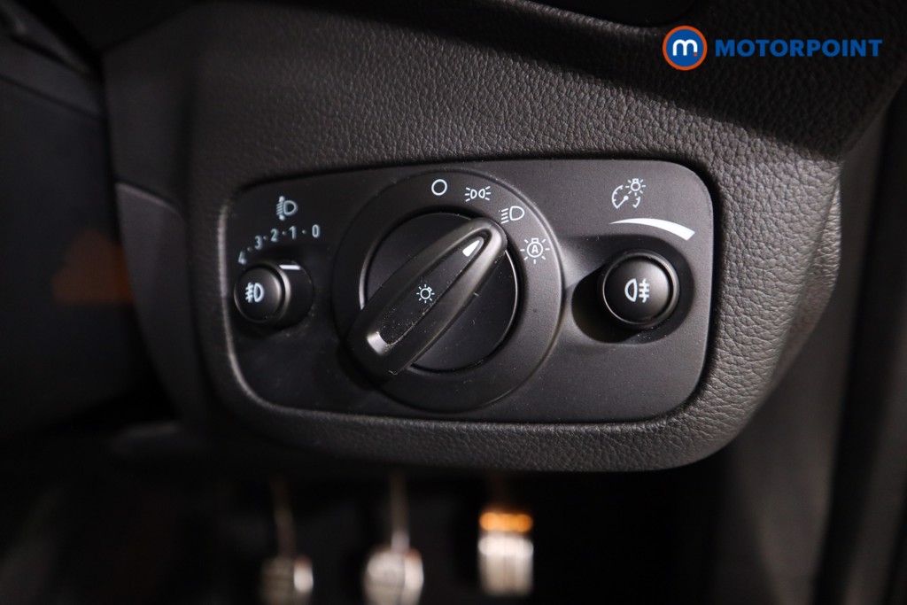 Ford Kuga St-Line Manual Diesel SUV - Stock Number (1584739) - 12th supplementary image