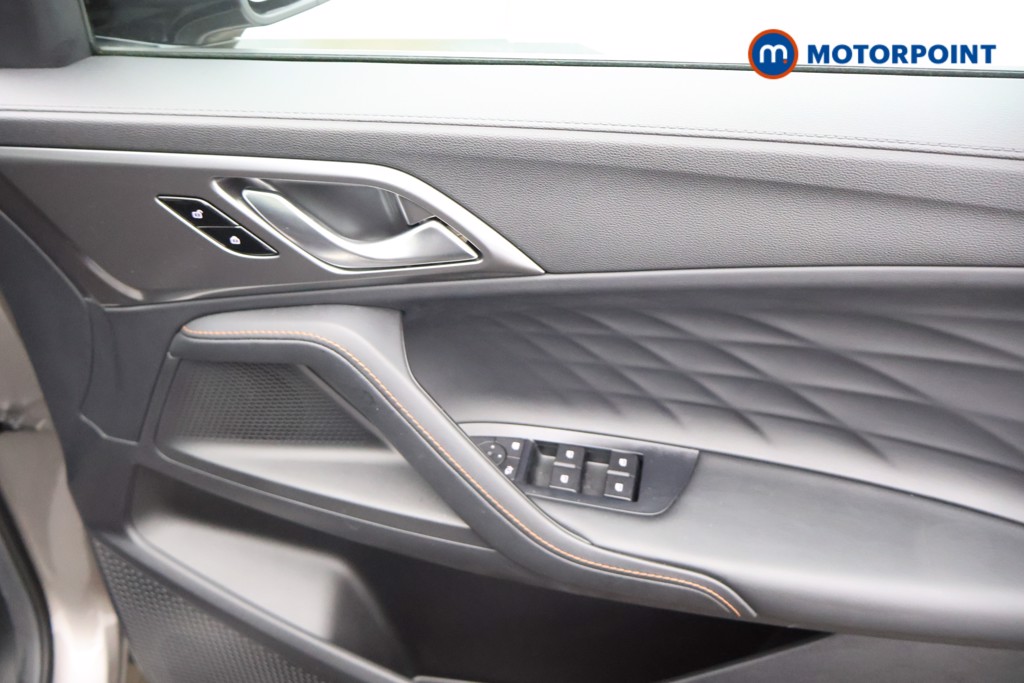 Mg Motor Uk HS Trophy Manual Petrol SUV - Stock Number (1584851) - 14th supplementary image