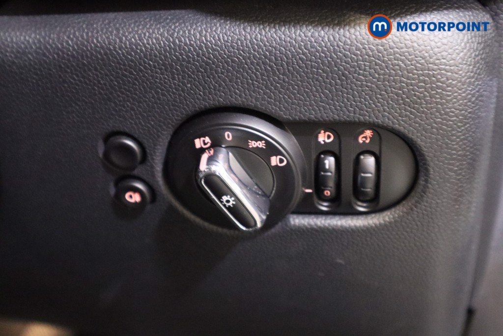 Mini Hatchback Cooper Classic Automatic Petrol Hatchback - Stock Number (1584997) - 13th supplementary image
