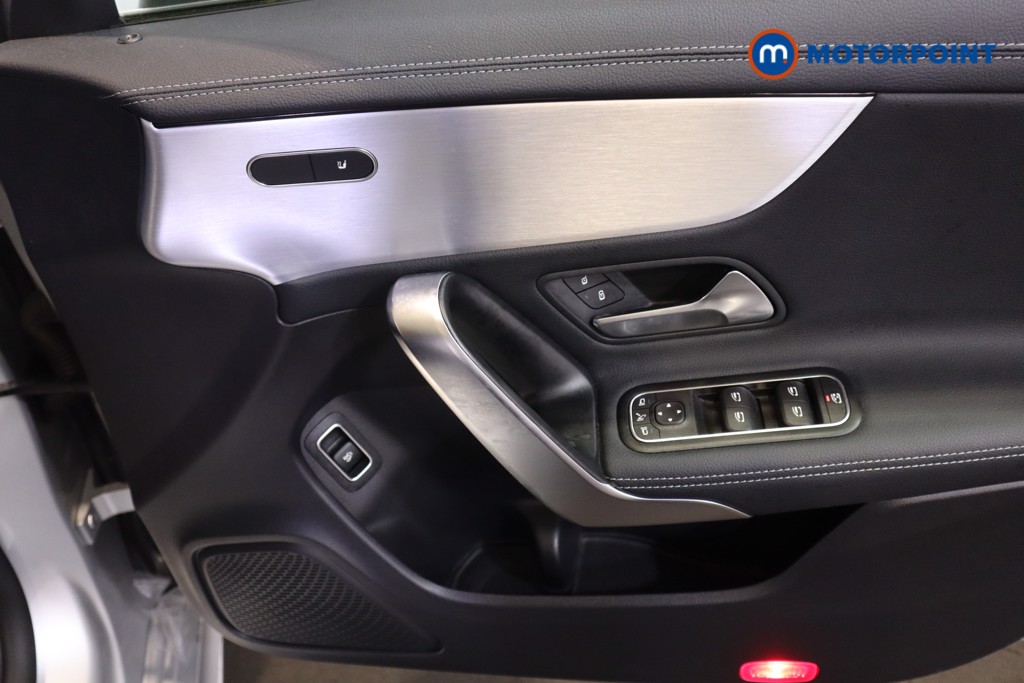 Mercedes-Benz CLA Amg Line Automatic Petrol Coupe - Stock Number (1585013) - 10th supplementary image