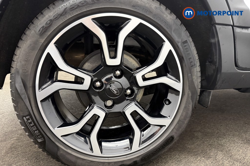 Ford Ecosport Active Manual Petrol SUV - Stock Number (1585033) - 10th supplementary image