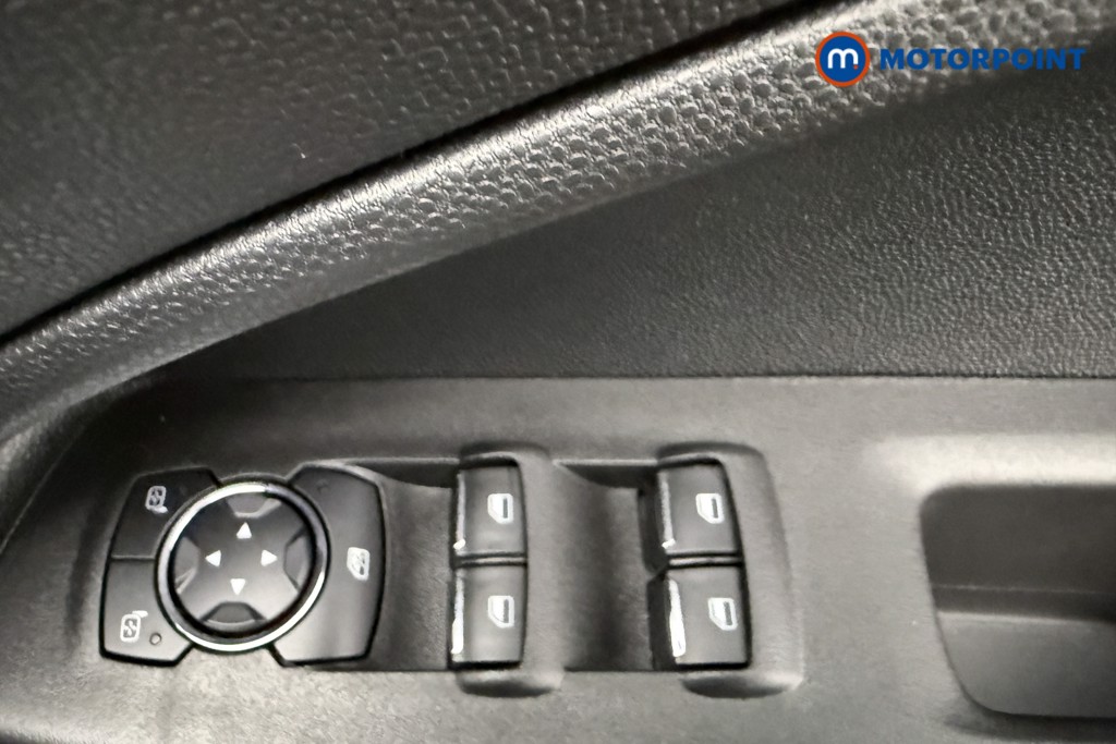 Ford Ecosport Active Manual Petrol SUV - Stock Number (1585033) - 19th supplementary image
