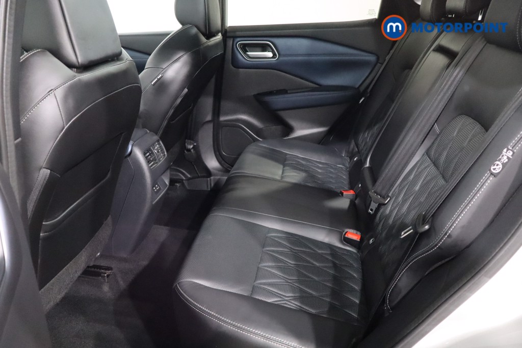 Nissan Qashqai Tekna-Plus Manual Petrol SUV - Stock Number (1585106) - 5th supplementary image