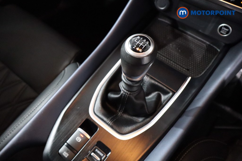 Nissan Qashqai Tekna-Plus Manual Petrol SUV - Stock Number (1585106) - 14th supplementary image