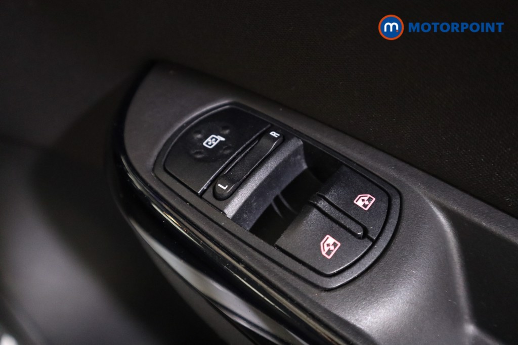 Vauxhall Corsa SRI Manual Petrol Hatchback - Stock Number (1585203) - 10th supplementary image