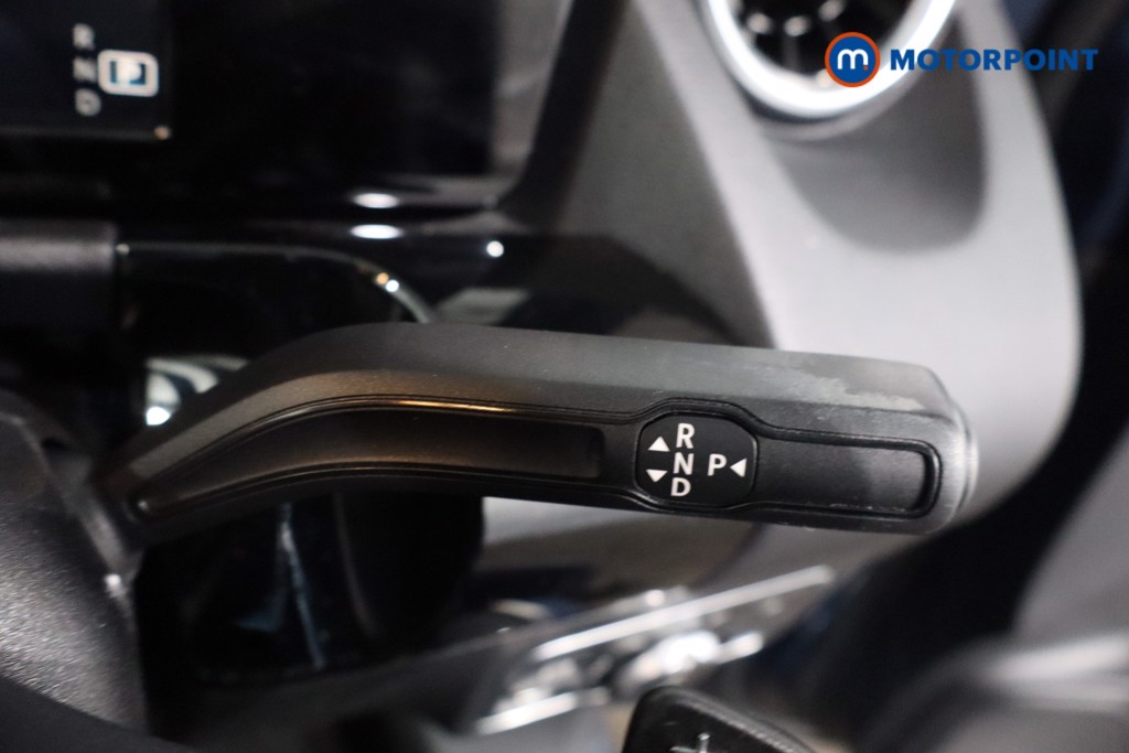 Mercedes-Benz B Class Sport Automatic Petrol Hatchback - Stock Number (1585429) - 14th supplementary image