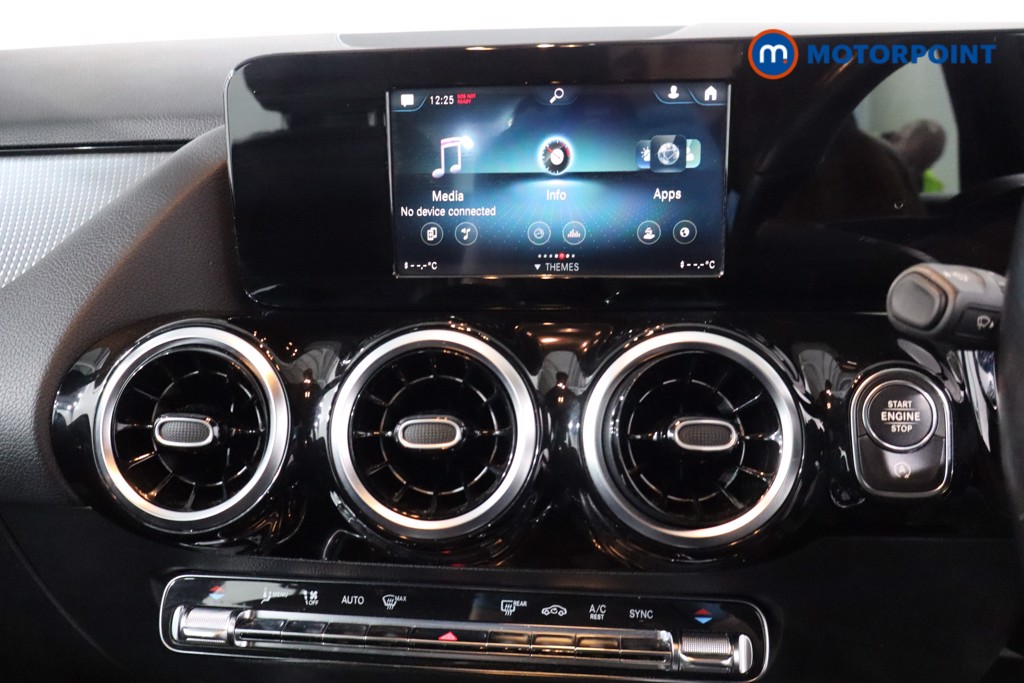 Mercedes-Benz B Class Sport Automatic Petrol Hatchback - Stock Number (1585429) - 18th supplementary image
