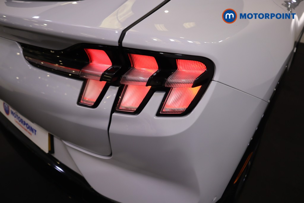 Ford Mustang Mach-E Extended Range Automatic Electric SUV - Stock Number (1585482) - 29th supplementary image