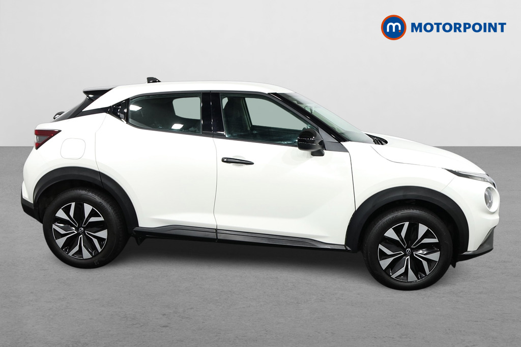 Nissan Juke Acenta Premium Automatic Petrol SUV - Stock Number (1585938) - Drivers side
