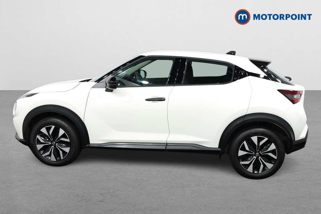 Nissan Juke Acenta Premium Automatic Petrol SUV - Stock Number (1585938) - Passenger side