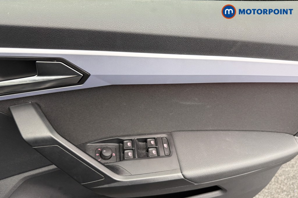 Seat Arona FR Manual Petrol SUV - Stock Number (1585940) - 17th supplementary image