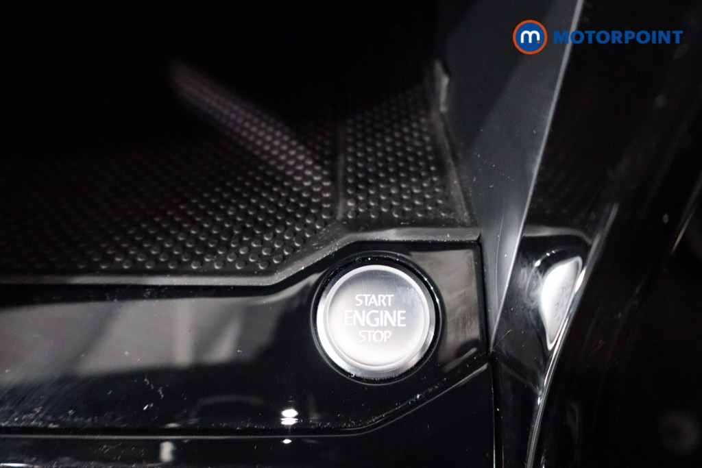 Volkswagen T-Roc R Automatic Petrol SUV - Stock Number (1586037) - 13th supplementary image