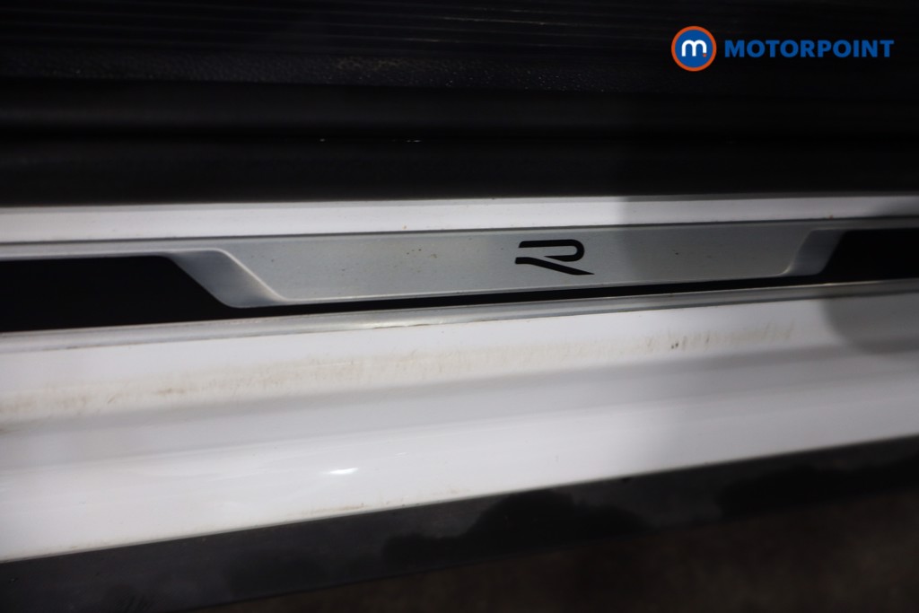 Volkswagen T-Roc R Automatic Petrol SUV - Stock Number (1586037) - 23rd supplementary image