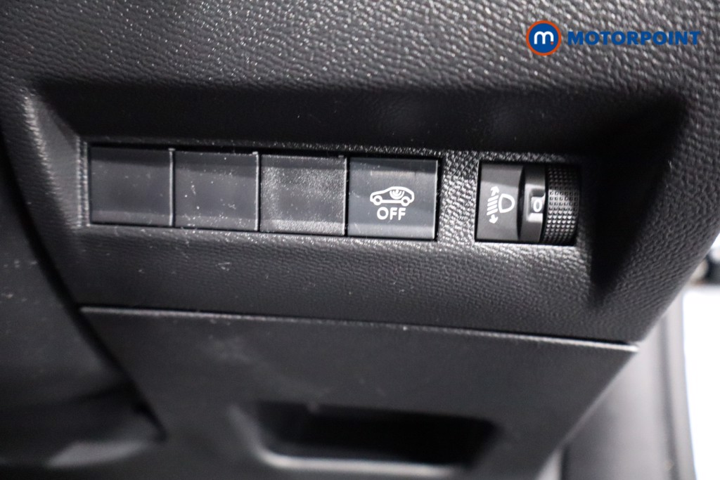 Peugeot 2008 Allure Automatic Electric SUV - Stock Number (1586066) - 17th supplementary image
