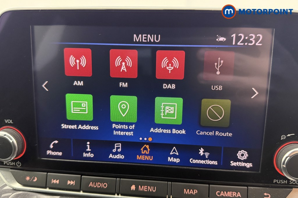 Nissan Juke N-Connecta Automatic Petrol SUV - Stock Number (1586086) - 8th supplementary image