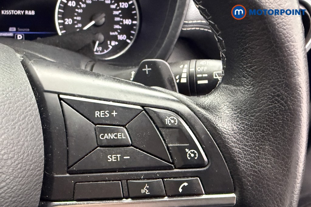 Nissan Juke N-Connecta Automatic Petrol SUV - Stock Number (1586086) - 12th supplementary image