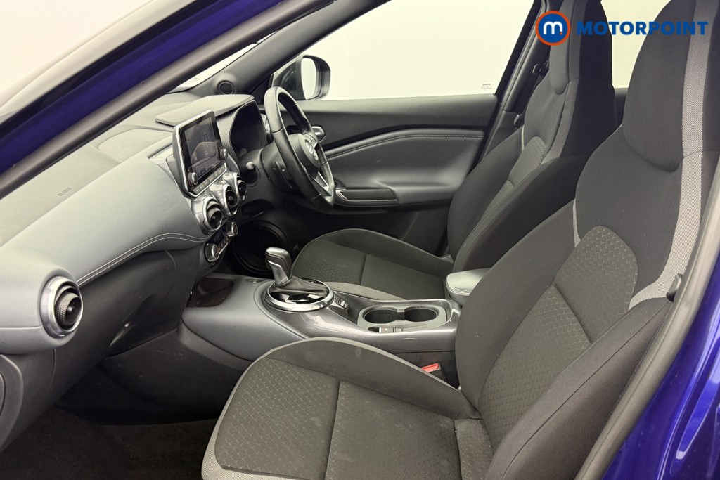 Nissan Juke N-Connecta Automatic Petrol SUV - Stock Number (1586086) - 19th supplementary image
