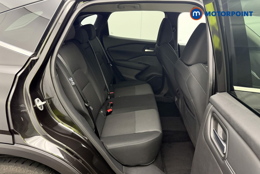 Nissan Qashqai N-Connecta Automatic Petrol SUV - Stock Number (1586102) - 11th supplementary image