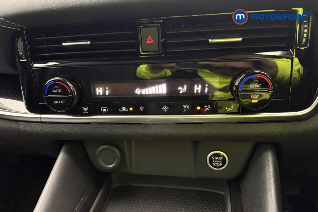Nissan Qashqai N-Connecta Automatic Petrol SUV - Stock Number (1586102) - 21st supplementary image