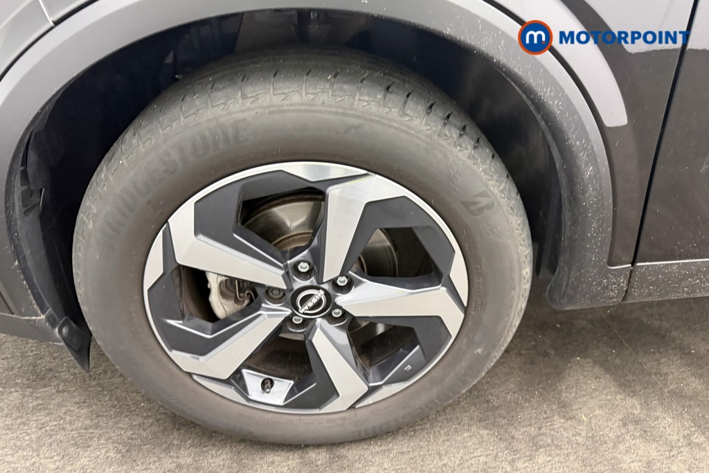 Nissan Qashqai N-Connecta Automatic Petrol SUV - Stock Number (1586102) - 30th supplementary image