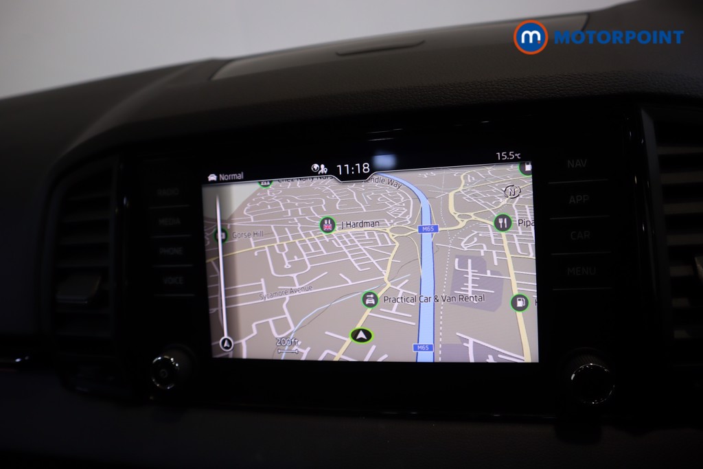 Skoda Karoq Sport Line Automatic Petrol SUV - Stock Number (1586333) - 2nd supplementary image