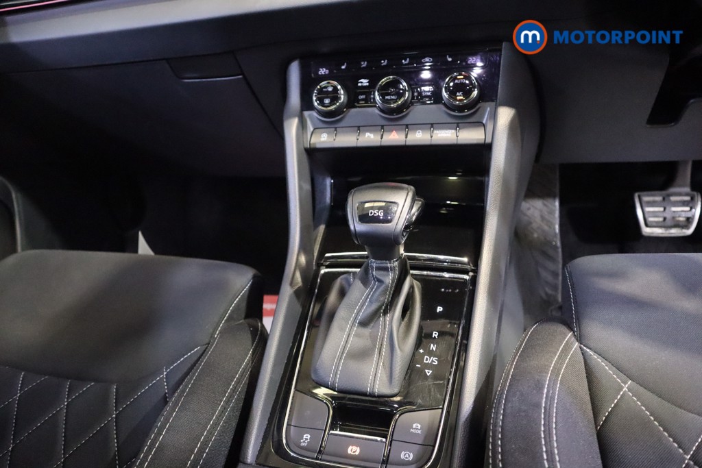 Skoda Karoq Sport Line Automatic Petrol SUV - Stock Number (1586333) - 6th supplementary image