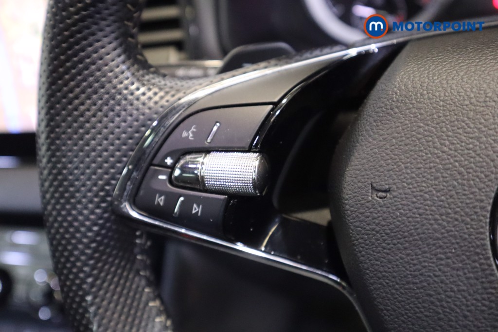Skoda Karoq Sport Line Automatic Petrol SUV - Stock Number (1586333) - 15th supplementary image