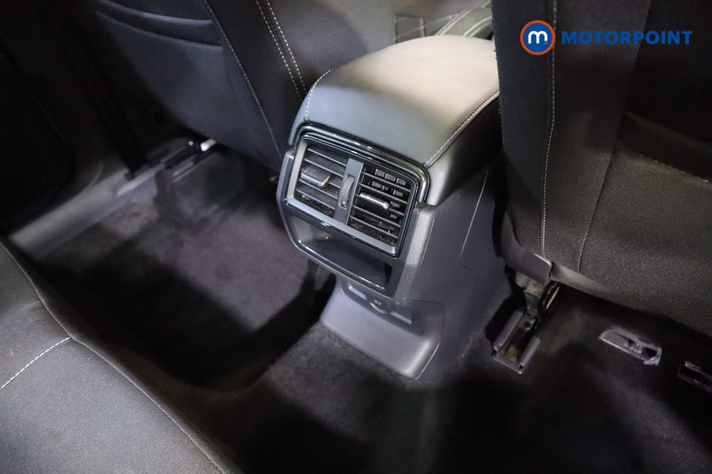 Skoda Karoq Sport Line Automatic Petrol SUV - Stock Number (1586333) - 19th supplementary image